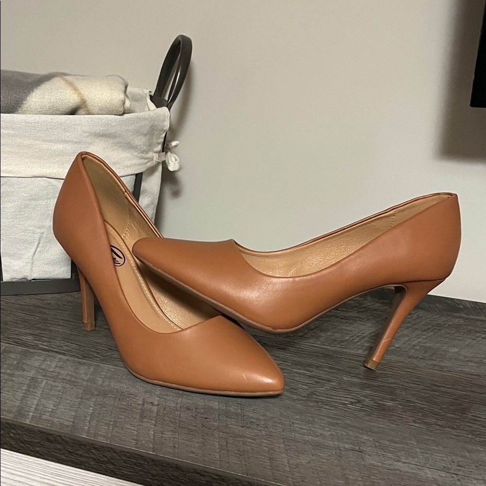 Cognac Brown pumps size 7. Worn once.